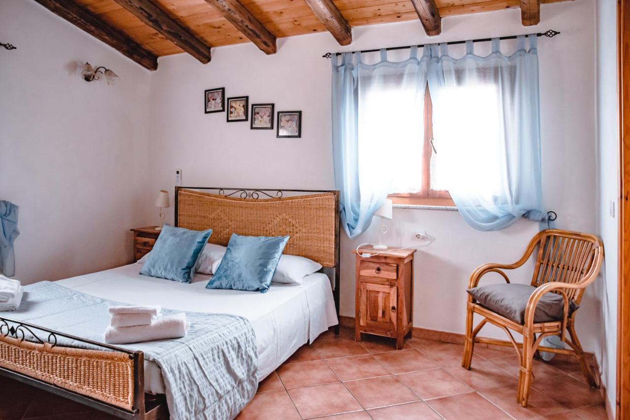 Sa Ruscitta Bed & Breakfast Sant'Antioco Ngoại thất bức ảnh