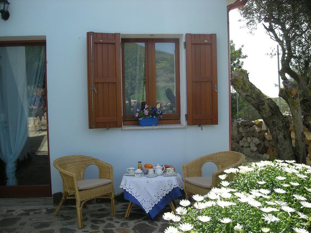 Sa Ruscitta Bed & Breakfast Sant'Antioco Ngoại thất bức ảnh