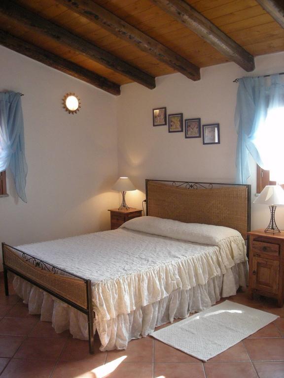 Sa Ruscitta Bed & Breakfast Sant'Antioco Ngoại thất bức ảnh