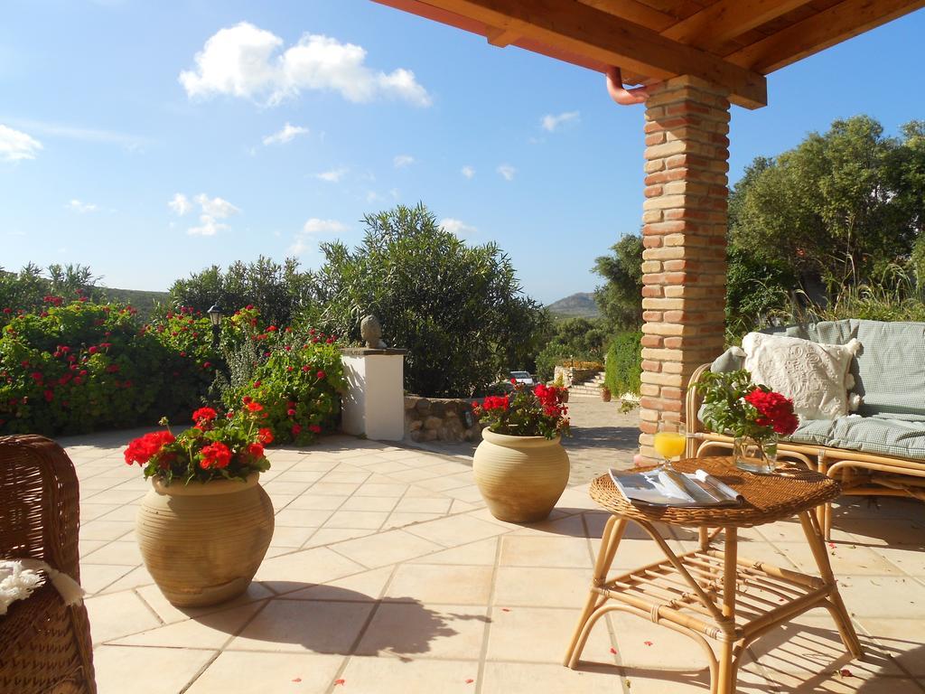 Sa Ruscitta Bed & Breakfast Sant'Antioco Ngoại thất bức ảnh